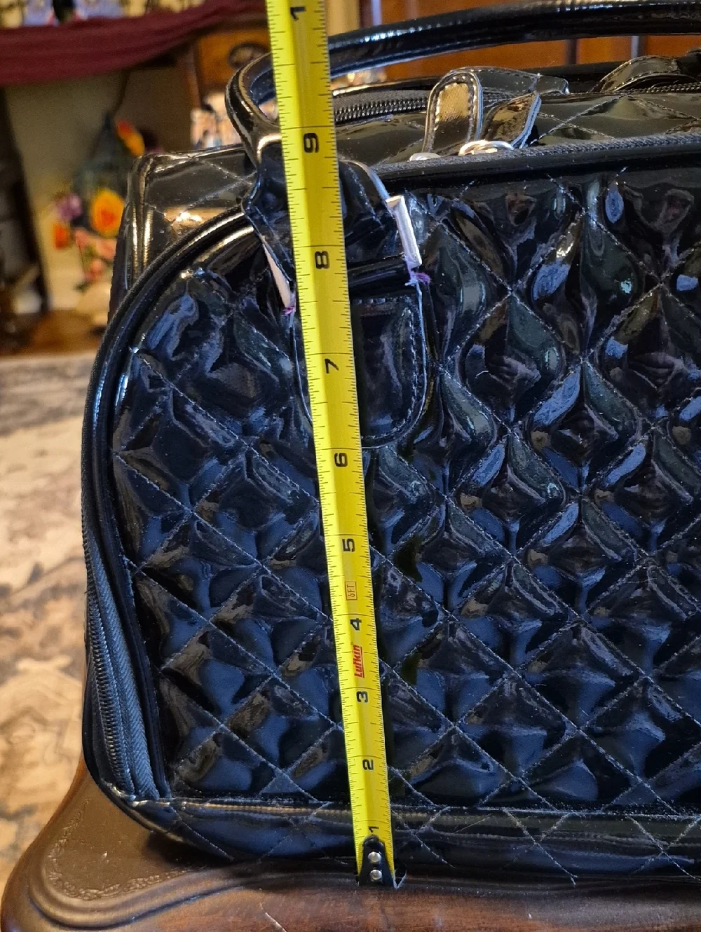Caboodles Black Quilted Patent Makeup Case Multi Compsrtments.
